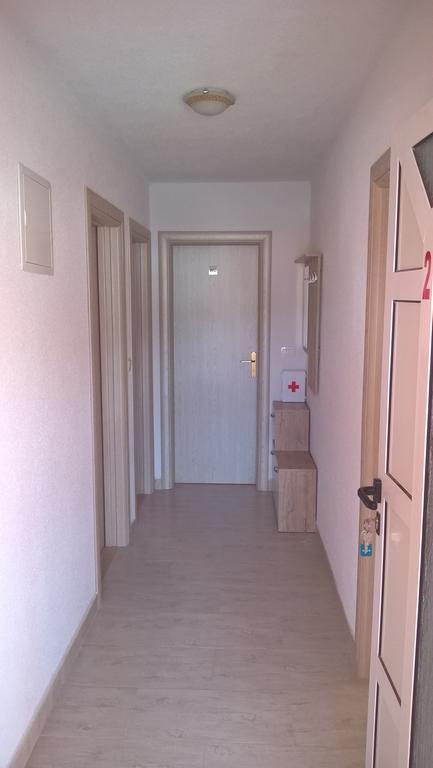 Apartmani Ramljak マリナ エクステリア 写真